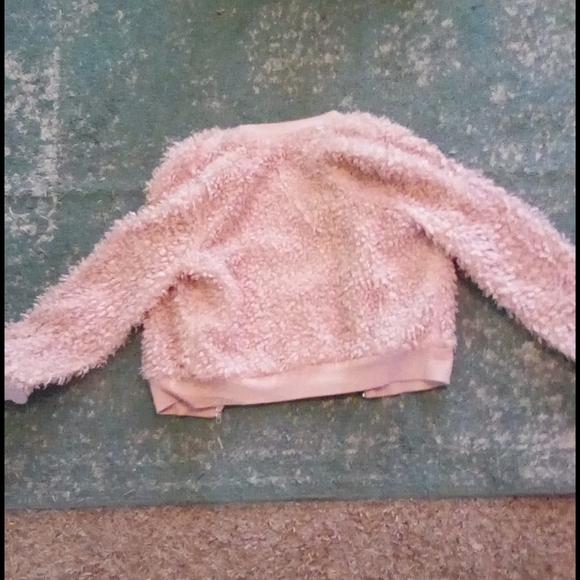 Fuzzy jacket - Picture 2 of 4